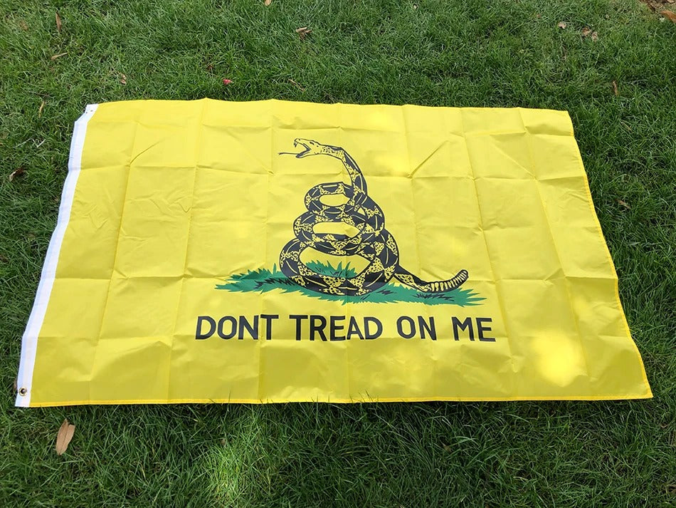 "DON'T TREAD ON ME" Patriot’s Banner – Stand for Freedom, Defy Tyranny!