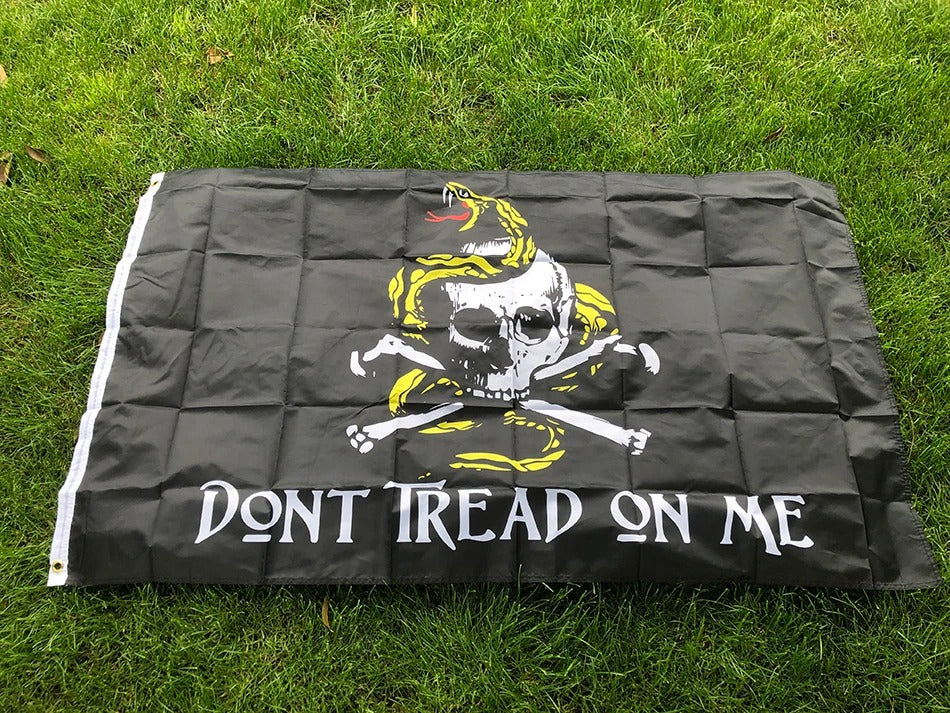 "DON'T TREAD ON ME" Patriot’s Banner – Stand for Freedom, Defy Tyranny!
