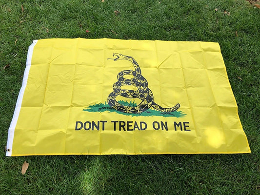"DON'T TREAD ON ME" Patriot’s Banner – Stand for Freedom, Defy Tyranny!